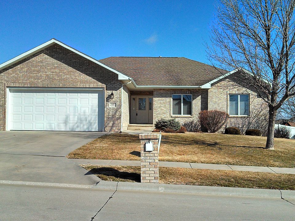 1st image of 2807 W 43rd Street Pl