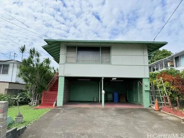 1630 Kino St, Honolulu, HI 96819