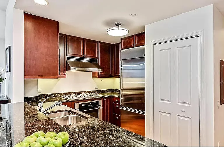 440 S Broad St #1204 — Photo 7