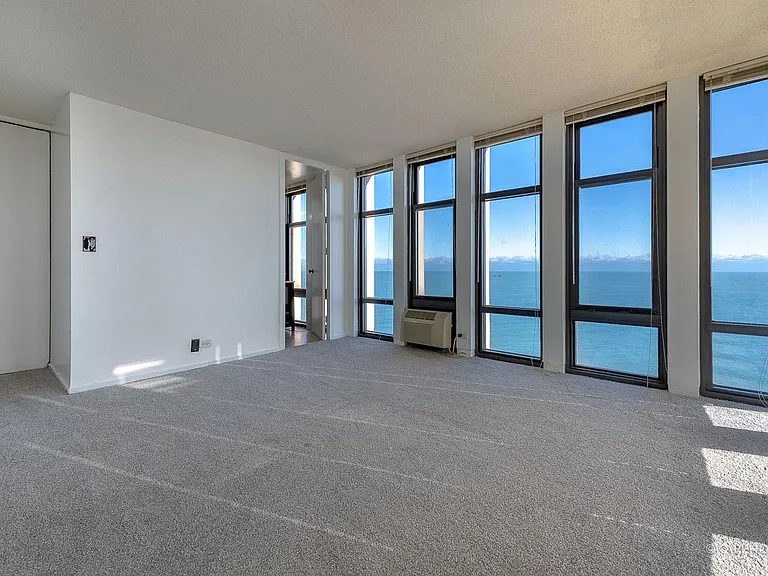 6700 S South Shore Dr #22B — Photo 11