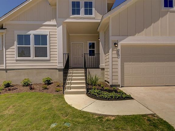 3rd image of 105 Orchard Park Dr #X9uz3w