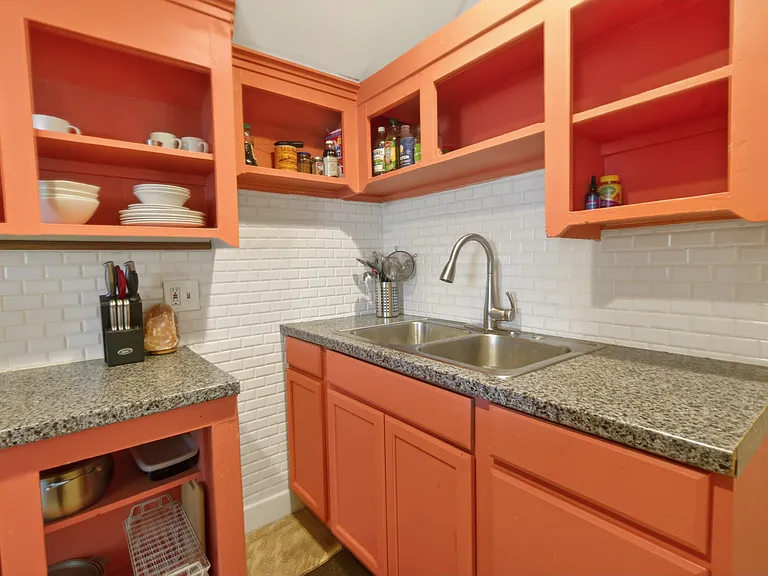 67 5th St #3 — Photo 16