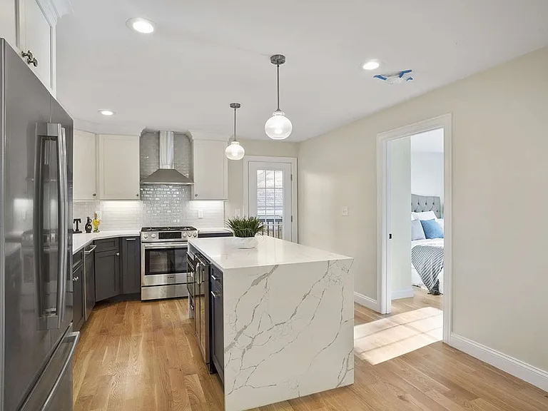 61R Prescott St #1 — Photo 3