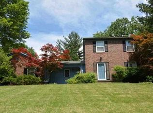 604 Red Bud Ln, Evansville, IN