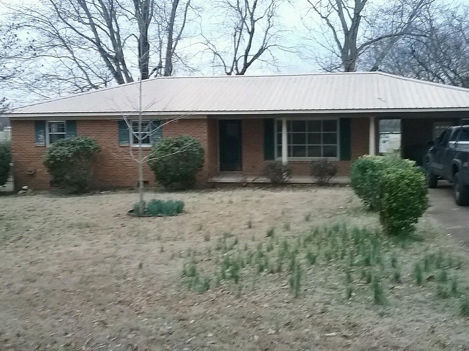 2nd image of 215 County Road 57