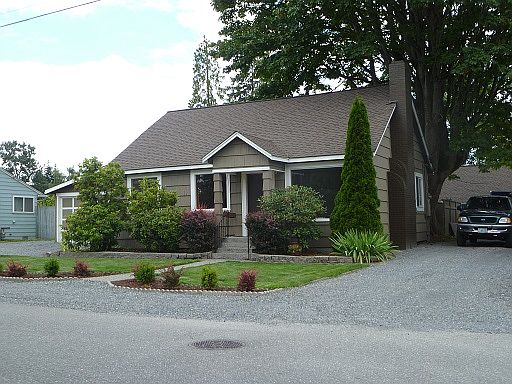 1st image of 7510 Olympic Dr SE