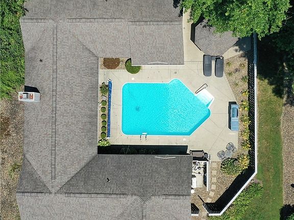 5th image of 8672 Gatewood Dr