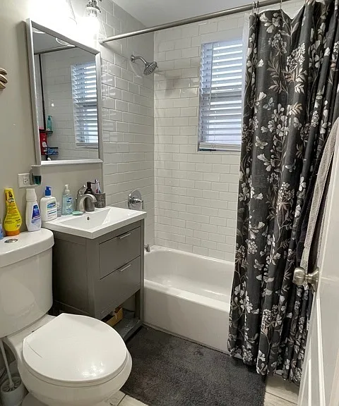 2455 N Austin Ave #2 — Photo 6