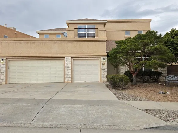 10709 Flagstone Pl NW, Albuquerque, NM 87114