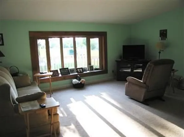 268 Stable Rd, Lagrange, OH 44050