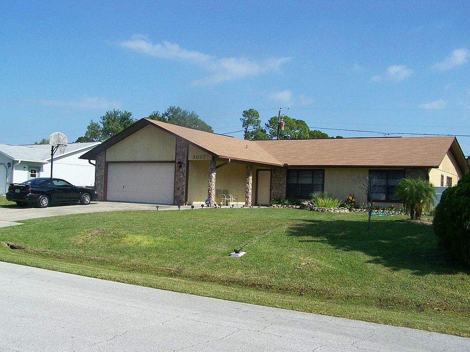 1st image of 3027 Queen Palm Dr