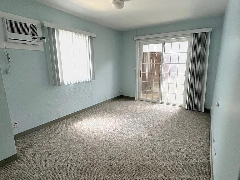 2324 S Beretania St #A — Photo 6