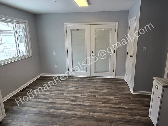 3rd image of 309 Buckeye St #1