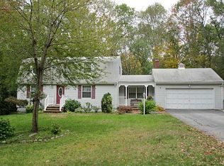 3 Sheffield Rd, Smithfield, RI 02828