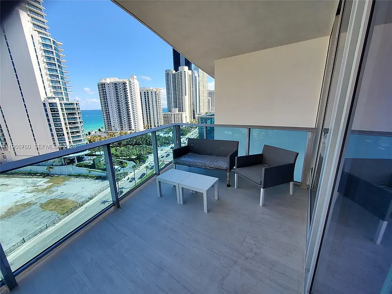 17550 Collins Ave #1403 — Photo 38