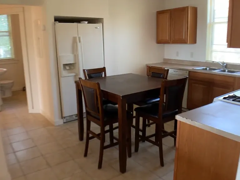 202 Williams St #2-3 — Photo 14