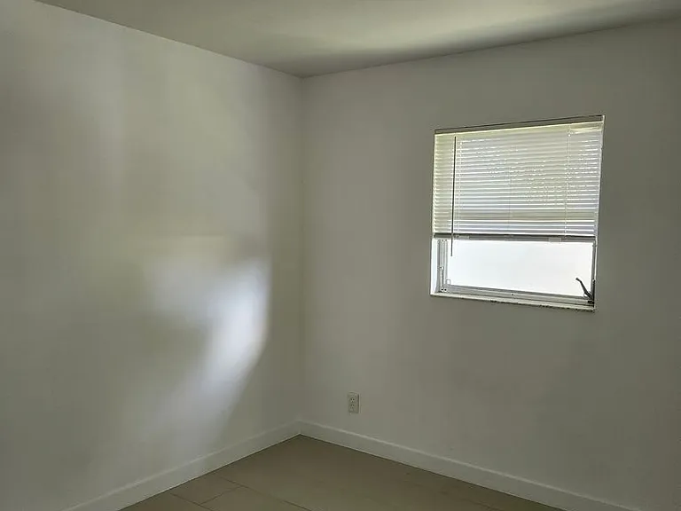 2921 Vasco St #B — Photo 8