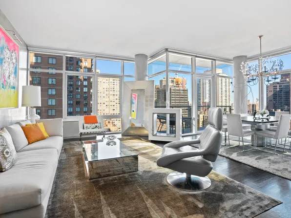 310 East 53rd Street image 1 of 14