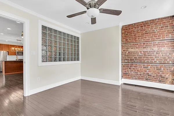 Rented by Reavis | media 4