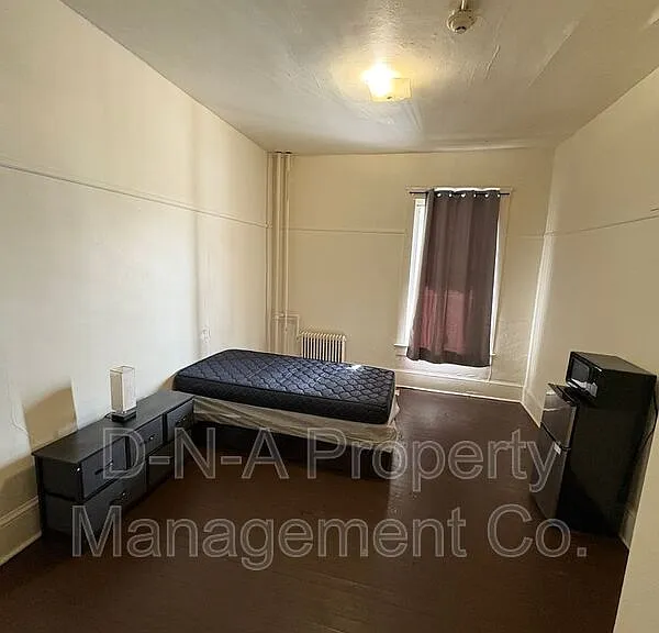 729 Main St #21 — Photo 1