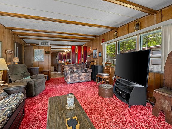 3rd image of 6898 Eagle Landing Ln