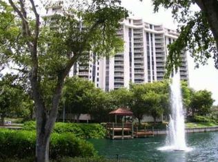 1000 Quayside Ter APT 601, Miami, FL 33138