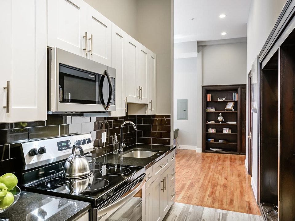 1st image of 1519 S 17th St #210
