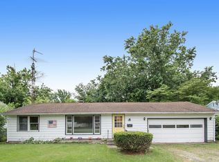 606 Millard St, Three Rivers, MI 49093
