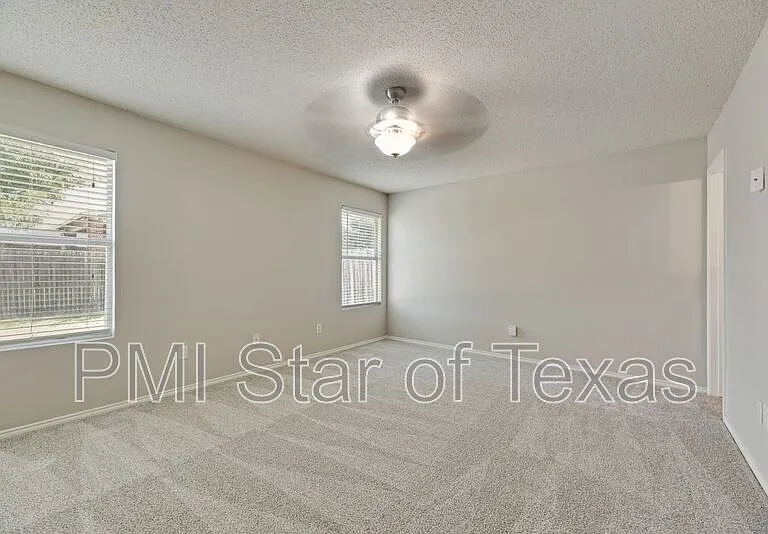 2061 Bliss Rd — Photo 24