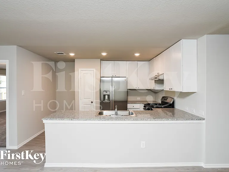 1851 Morse Way — Photo 4
