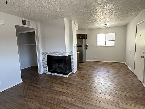 3rd image of 309 Whispering Sands Ct SE #3