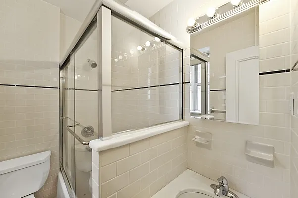 Rented by MNS | media 17