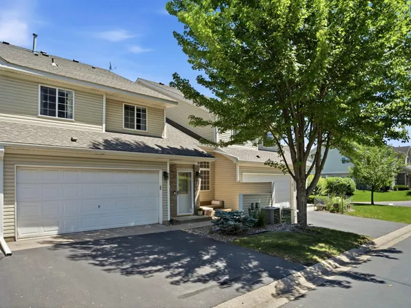 8854 Spring Ln, Woodbury, MN 55125