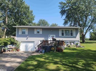 405 S Johnson St, Corydon, IA 50060