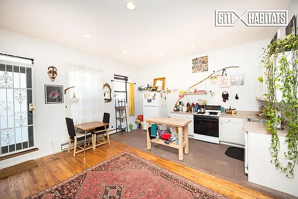 Rented by Citi Habitats | media 16