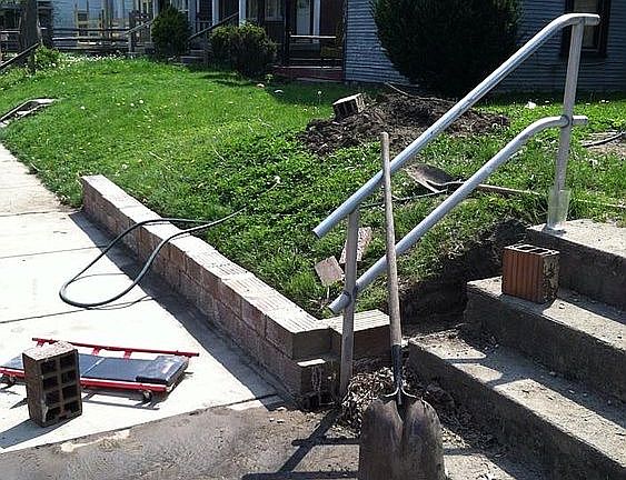 3rd image of 1232 N Tuxedo St