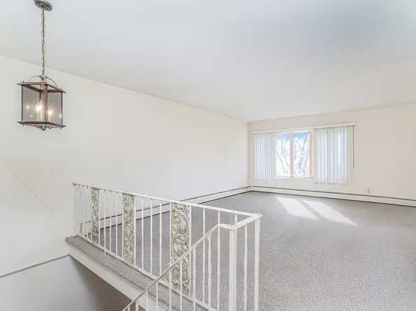 11 Denton Place image 35 of 47