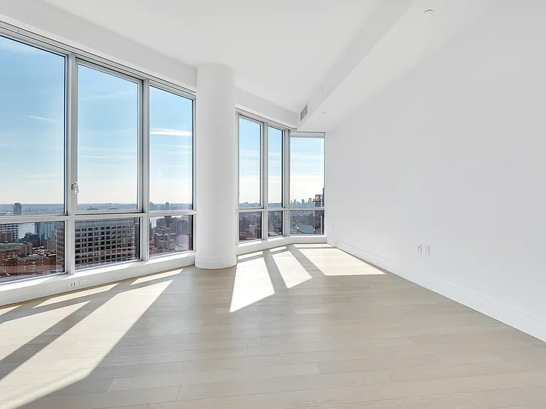160 Madison Ave #PHD — Photo 6