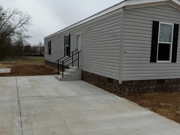 408 Parker St, Oak Grove, KY