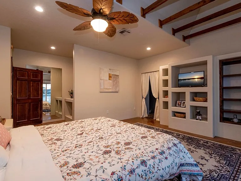 7623 Wyatt Lake Dr — Photo 28