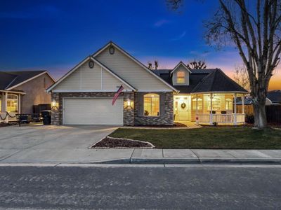 3064 N Yale Way, Hanford, CA, 93230