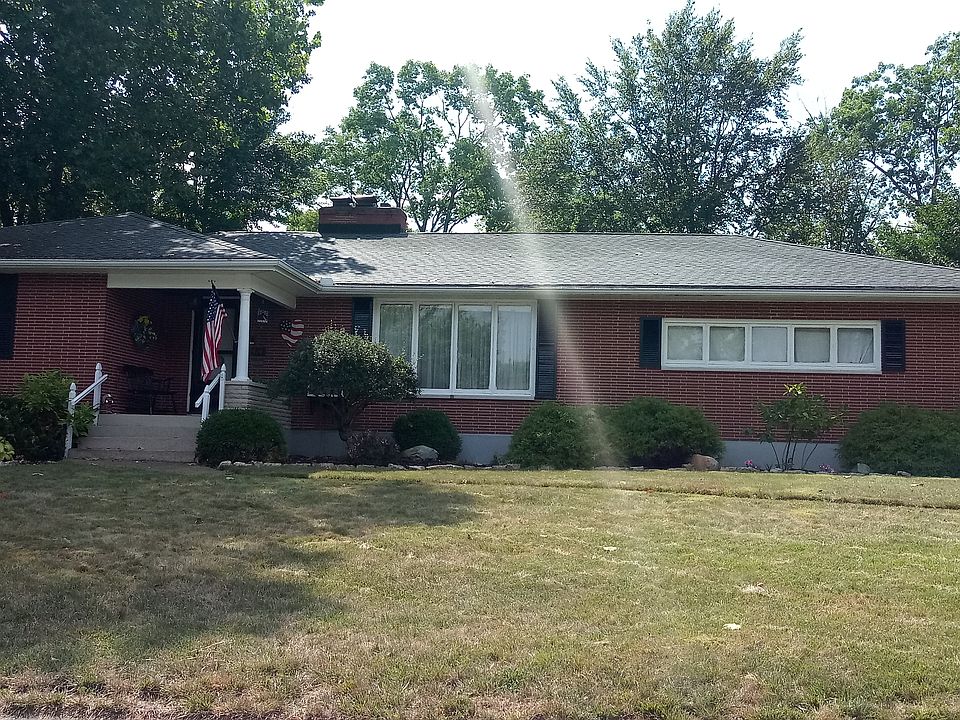 1st image of 414 W Sherry Dr