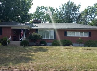 414 W Sherry Dr, Trotwood, OH 45426