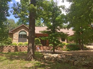 186 Oak Shadows Cv, Holly Lake Ranch, TX 75765