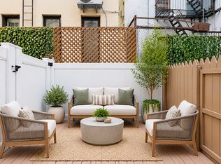 252 Mott St APT 3R, New York, NY 10012