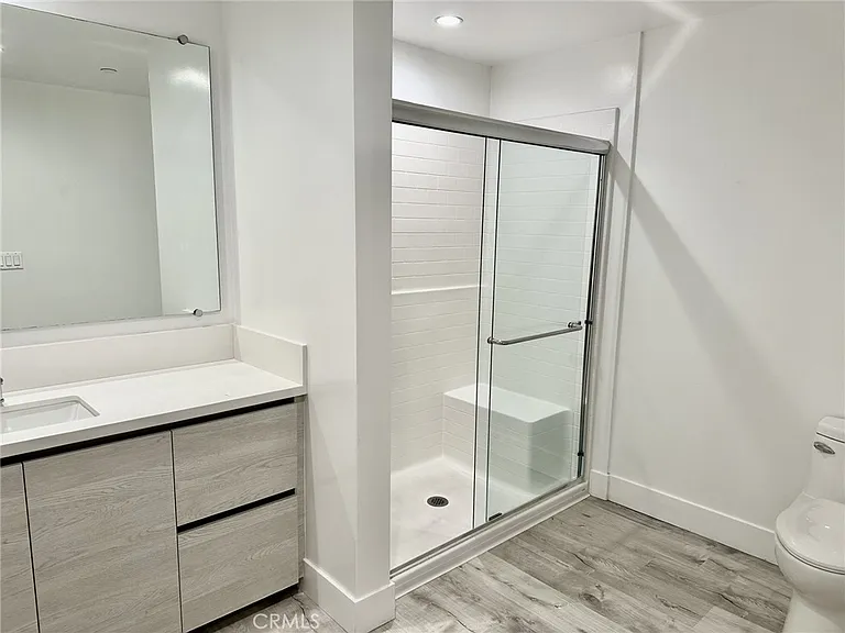 5820 La Mirada Ave #403 — Photo 13
