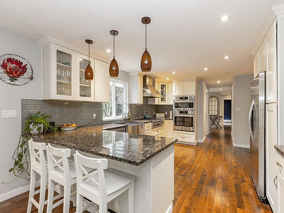 5th image of 24445 104th Ave