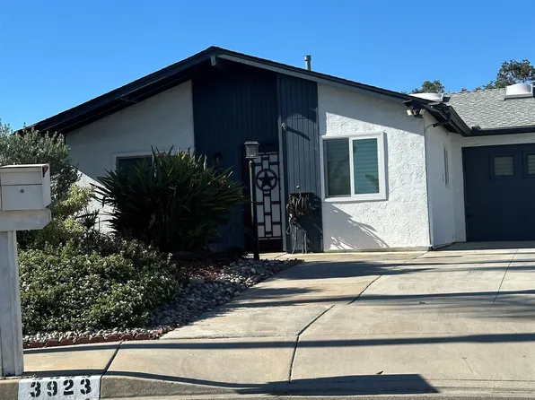 3923 San Pablo Ave, Oceanside, CA 92057