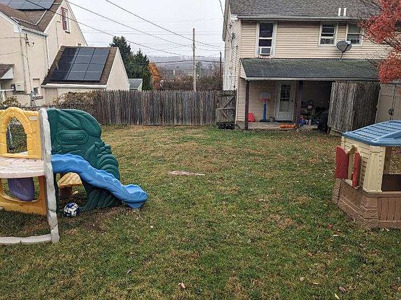 2nd image of 3508 Hazelwood Ave