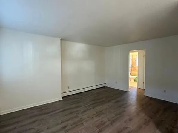 Union Manor Apartments